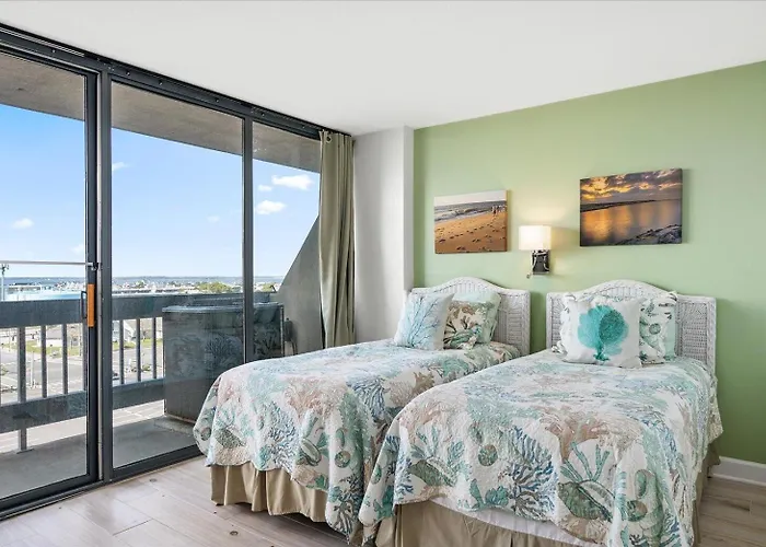 Gorgeous 2 Bedroom Oceanfront Century I With Indoor Pool! Ocean Stadt