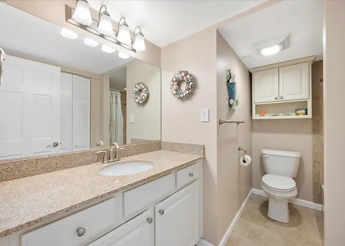 Ferienhaus Gorgeous 2 Bedroom Oceanfront Century I With Indoor Pool!