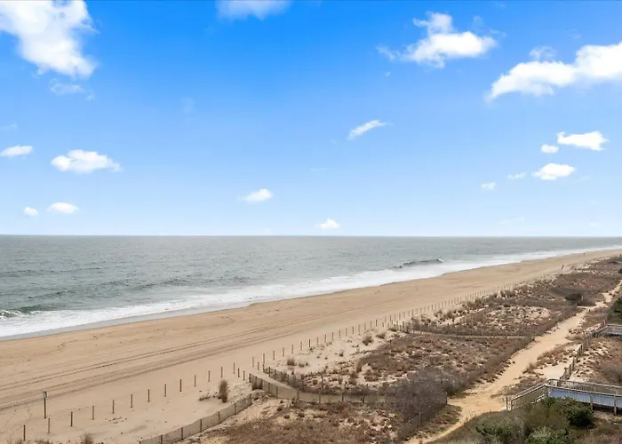 Gorgeous 2 Bedroom Oceanfront Century I With Indoor Pool! Ferienhaus *