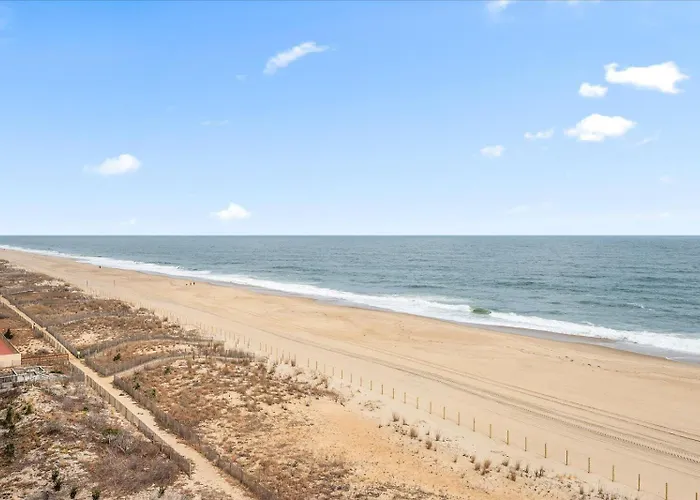 Gorgeous 2 Bedroom Oceanfront Century I With Indoor Pool! * Ocean Stadt