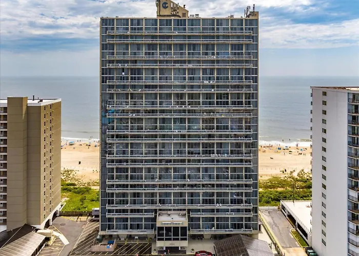 Gorgeous 2 Bedroom Oceanfront Century I With Indoor Pool! *