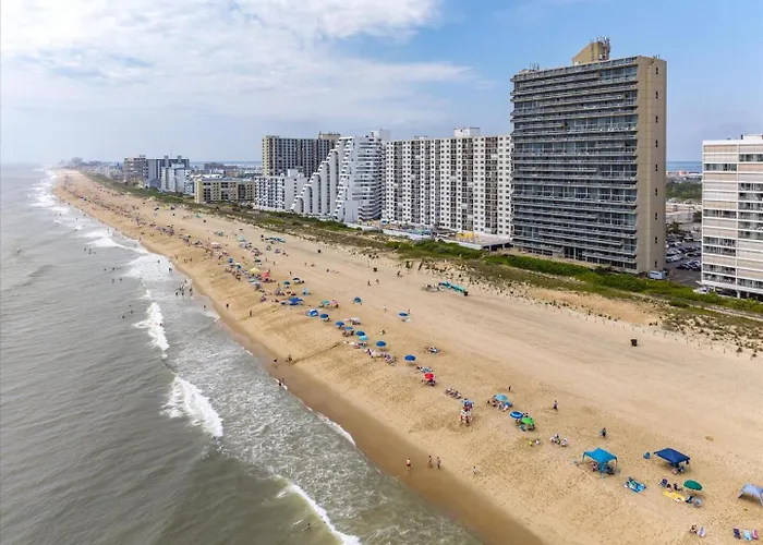 Gorgeous 2 Bedroom Oceanfront Century I With Indoor Pool! Ferienhaus